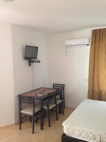 Фото номера Большой двухместный номер с 1 кроватью Гостиница Apartment Komsomolskaya г. Евпатория 20