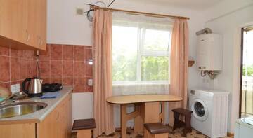 Фото номера Улучшенный семейный номер Гостиница Guest House Valentina г. Евпатория 18