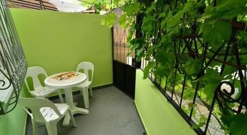 Фото номера Улучшенный семейный номер Гостиница Guest House Valentina г. Евпатория 7