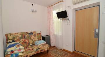 Фото номера Улучшенный семейный номер Гостиница Guest House Valentina г. Евпатория 15