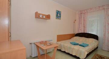 Фото номера Семейный номер с душем Гостиница Guest House Valentina г. Евпатория 45