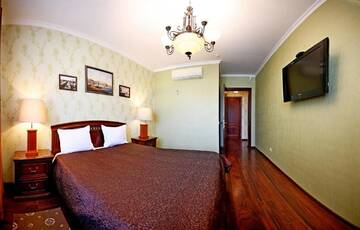 Фото номера Люкс с 1 спальней Гостевой дом Raffinad MiniHotel г. Евпатория 4