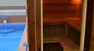 Фото номера Апартаменты с видом на бассейн Гостиница Guest House Liliya г. Евпатория 18