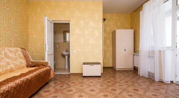 Фото номера Большой двухместный номер Гостиница Якорь г. Евпатория 4