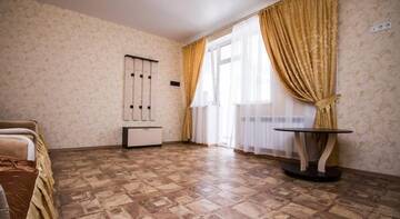 Фото номера Четырехместный номер Гостиница Якорь г. Евпатория 12