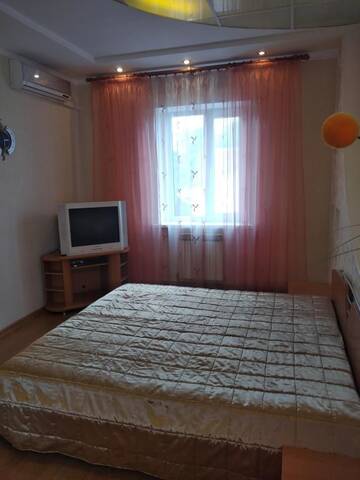 Фото номера Дом с 3 спальнями Гостевой дом The House Vacation Home г. Евпатория 12