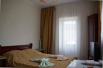 Фото номера Номер-студио с балконом Апартаменты Apartment complex Golubaya Laguna г. Евпатория 3