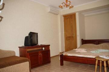 Фото номера Номер-студио Апартаменты Apartment complex Golubaya Laguna г. Евпатория 7