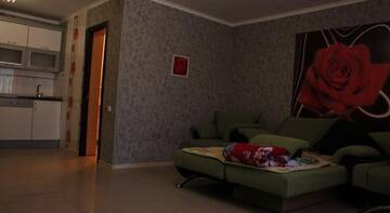 Фото номера Дом с 8 спальнями Гостиница Guest House na Revolutsii г. Евпатория 4