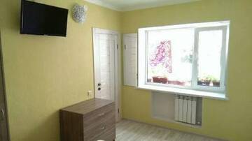 Фото номера Трехместный номер с общим туалетом Гостиница Guest House Iris г. Евпатория 8