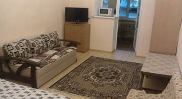 Фото номера Апартаменты (для 3 взрослых) Апартаменты One-Bedroom Apartment г. Евпатория 3