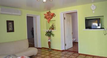 Фото номера Дом с 2 спальнями Гостевой дом Kirova Holiday Homes г. Евпатория 16