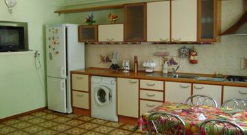 Фото номера Дом с 2 спальнями Гостевой дом Kirova Holiday Homes г. Евпатория 6