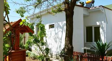 Фото номера Номер-студио с диваном-кроватью Гостевой дом Kirova Holiday Homes г. Евпатория 6